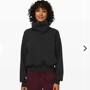 Lululemon Full Flourish Pullover